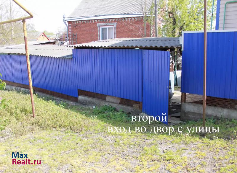 Мостовской поселок городского типа Мостовской, улица Чапаева продажа частного дома