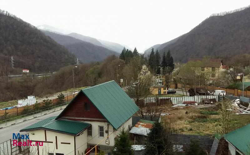 посёлок городского типа Красная Поляна, улица Защитников Кавказа, 3 Красная Поляна квартира