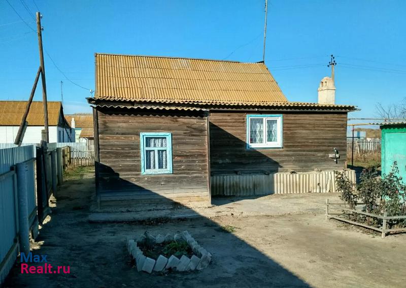 Камызяк село Бирючек дом