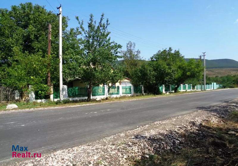 Белогорск село Лечебное, Мичуринская улица продажа частного дома