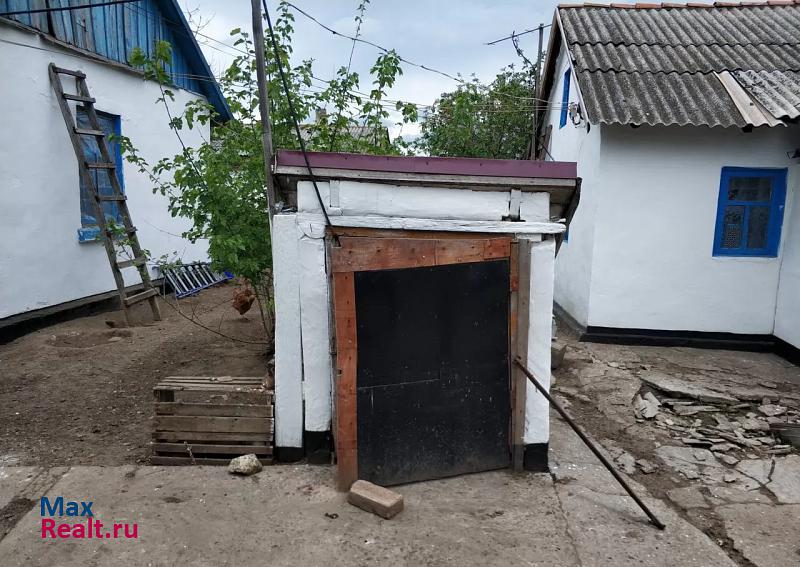 Белогорск Заветненское сельское поселение, село Пчельники, Луговая улица дом