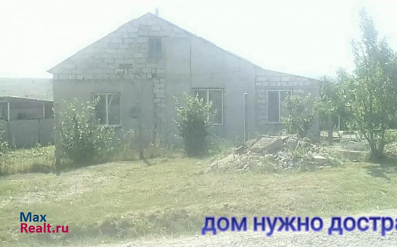 Белогорск село Новокленово, улица Сабрие Сеутовой дом