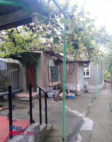 купить частный дом Ессентукская станица Ессентукская, улица Яблонька, 114к1