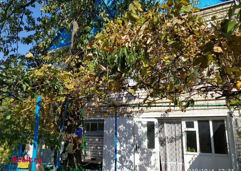 Усть-Джегута Карачаево-Черкесская Республика, Джегутинская улица частные дома