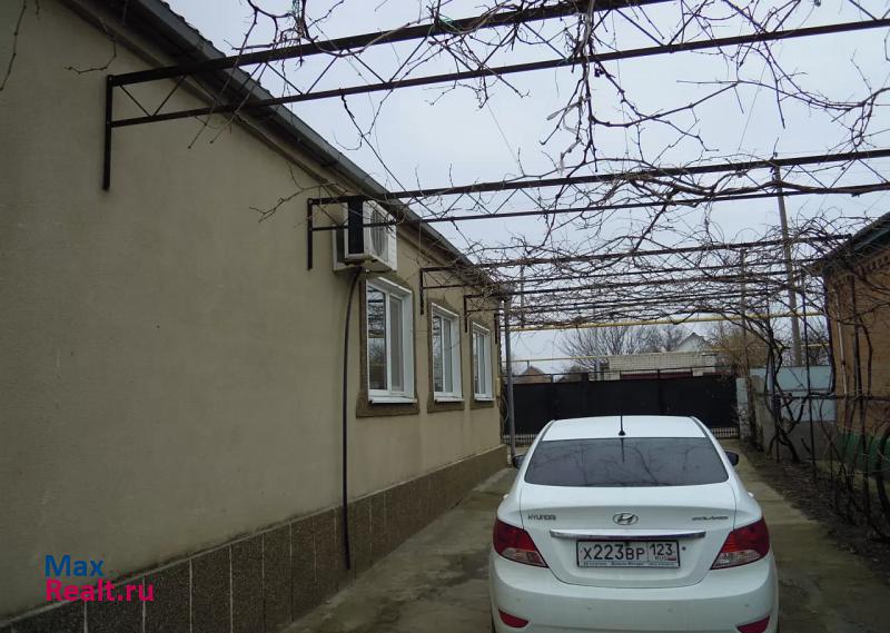 Новопокровская станица Новопокровская, улица Ватутина, 67 частные дома