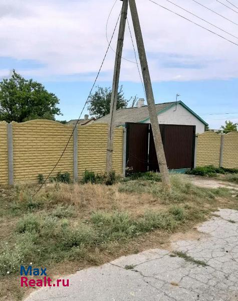 Красноперекопск Ковыльновское сельское поселение, село Ковыльное, Дорожная улица, 9