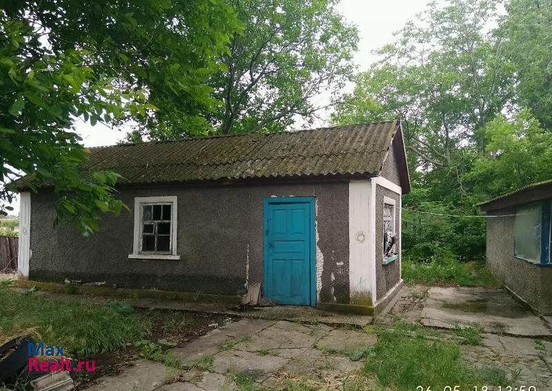 Красноперекопск село Вишнёвка, улица Пушкина частные дома