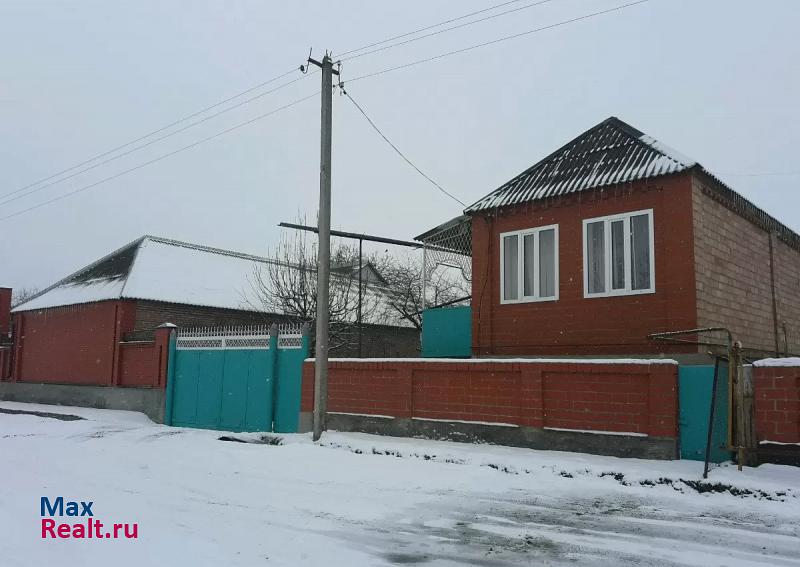 Аргун Чеченская Республика, село Комсомольское частные дома