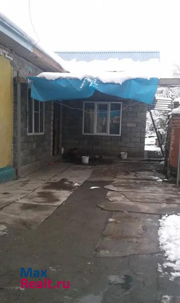 Беслан Республика Северная Осетия — Алания, улица Хетагурова, 128 продажа частного дома