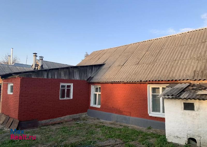 Беслан Республика Северная Осетия — Алания, улица Зои Космодемьянской, 73 дом купить