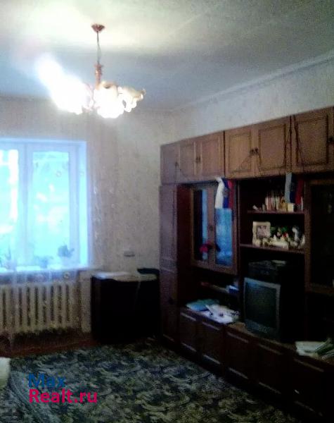 Бежецк набережная Рядового Николаева, 4 квартира купить без посредников