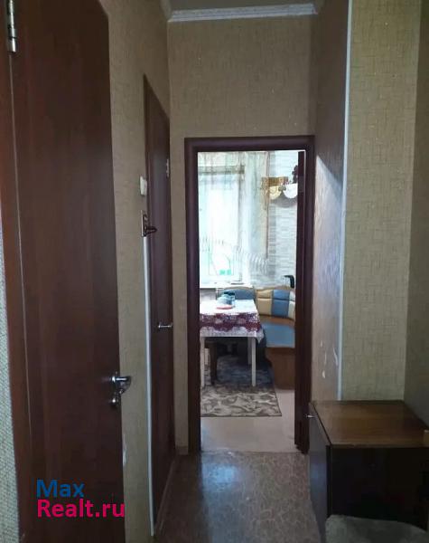 Тюменская область, Ханты-Мансийский автономный округ, 6-й микрорайон, 14 Радужный купить квартиру