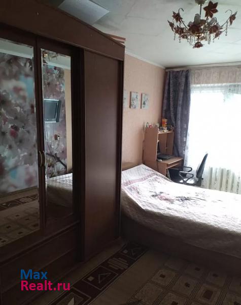 Тюменская область, Ханты-Мансийский автономный округ, 3-й микрорайон, 15 Радужный продам квартиру