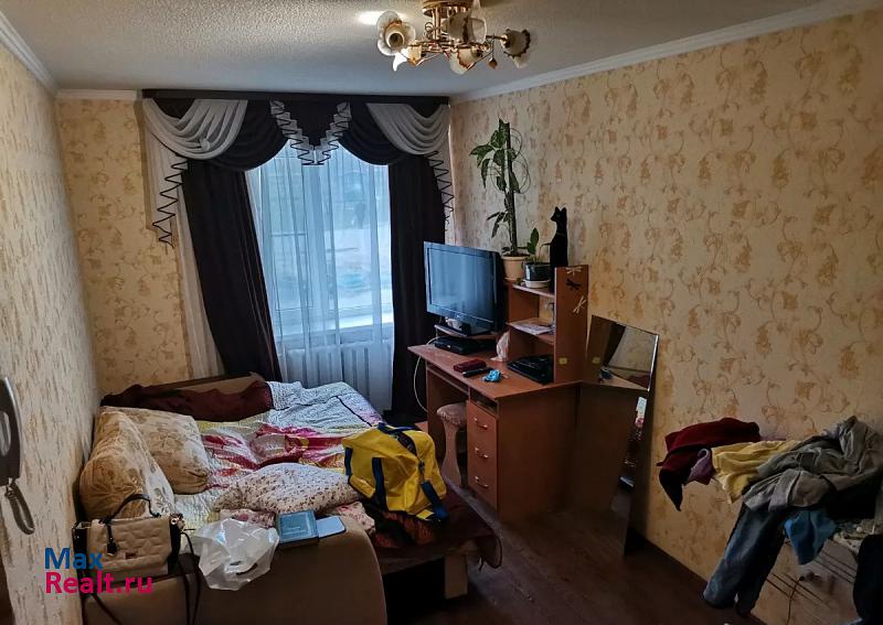 проспект В.А. Закруткина, 23А Семикаракорск продам квартиру