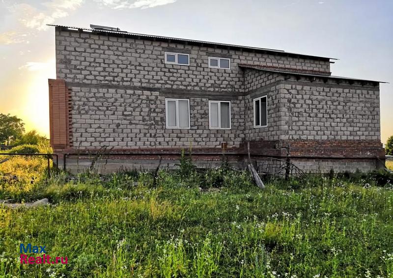 Урус-Мартан Чеченская Республика, поселок Рошни-Чу продажа частного дома