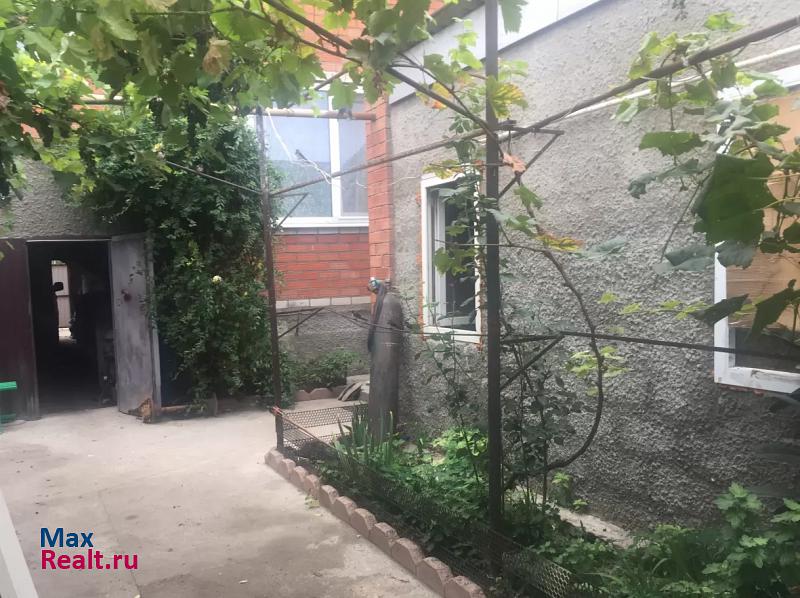 Приморско-Ахтарск улица Красных Партизан продажа частного дома