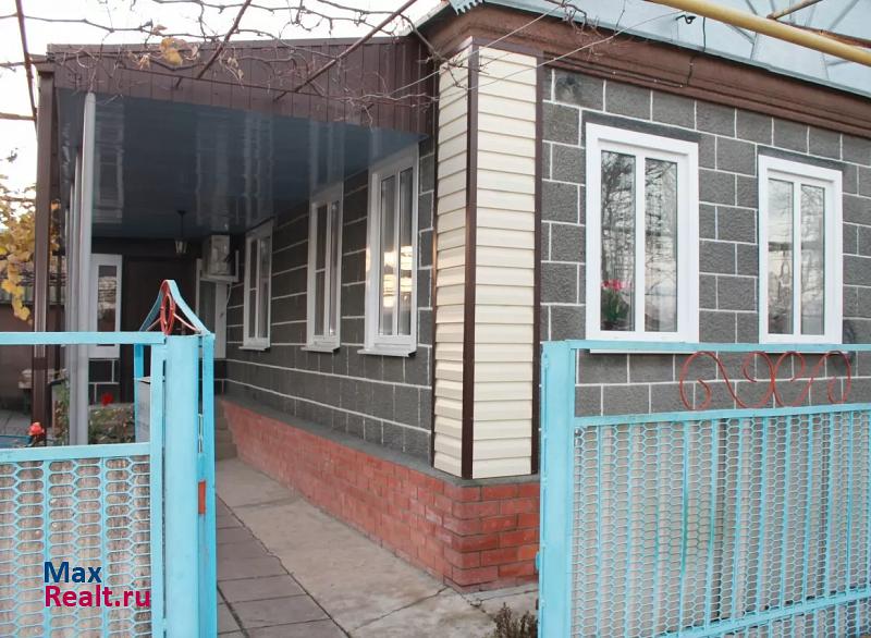 Приморско-Ахтарск станица Бородинская, Комсомольская улица продажа частного дома