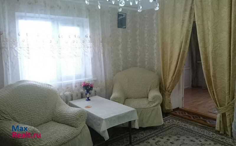 Буйнакск улица Эффенди Капиева, 21 продажа частного дома