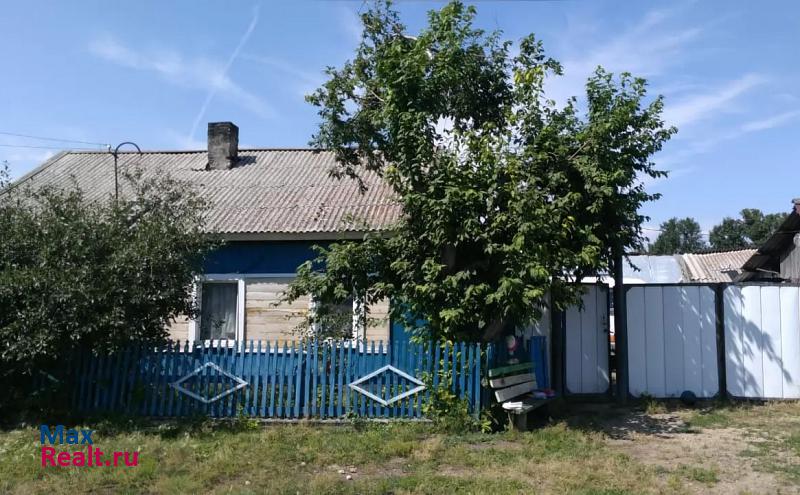 купить частный дом Саяногорск деревня Новокурск, улица Чапаева