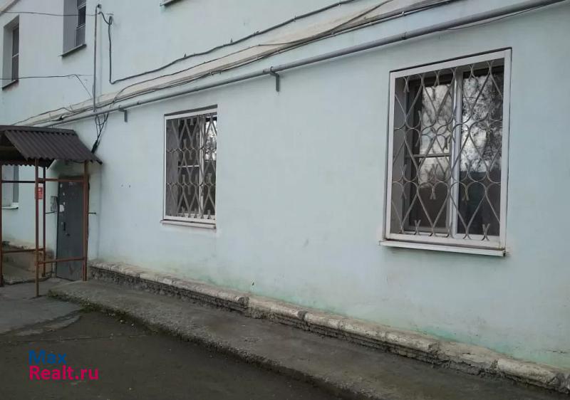 Молодёжная улица, 6 Краснотурьинск купить квартиру