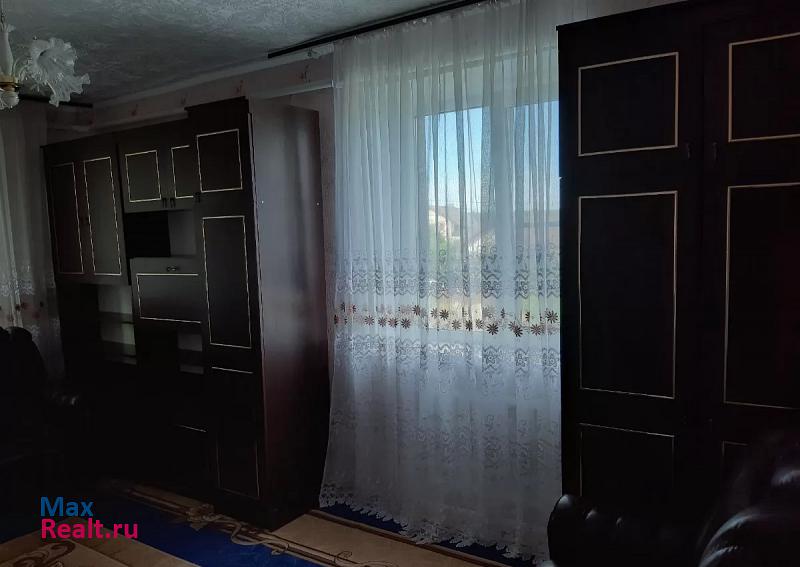 Новошахтинск улица 40 лет Октября, 21 квартира купить без посредников