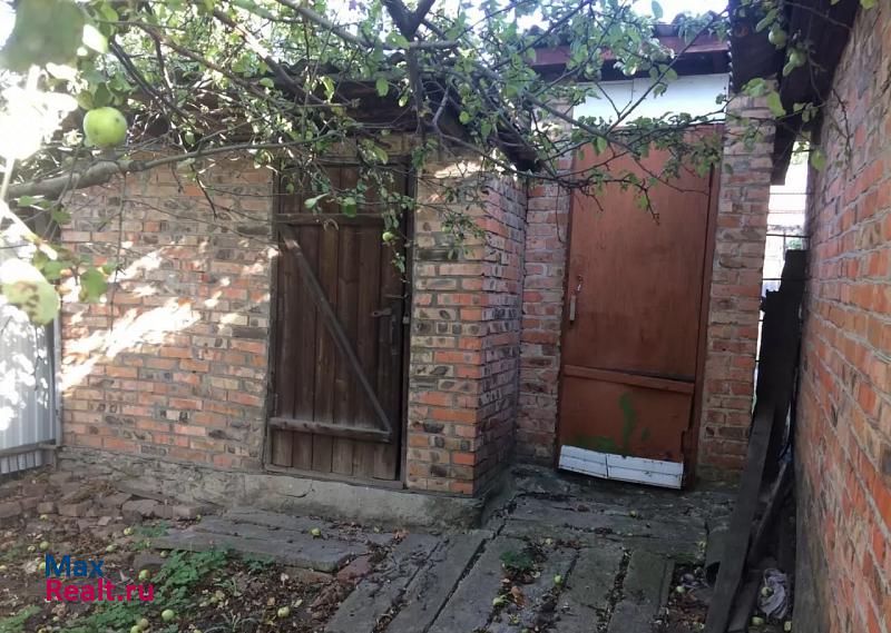 Новошахтинск улица Стромкина, 37 продажа частного дома