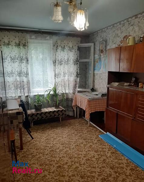 8-й микрорайон, 5 Новоалтайск продам квартиру