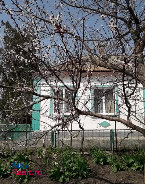 Ейск Кухаривское сельское поселение, село Воронцовка, Морская улица, 45