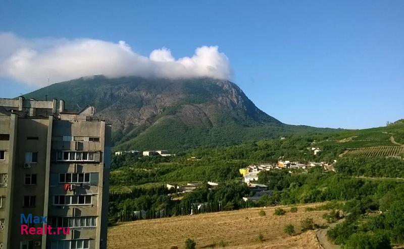 Алушта посёлок городского типа Партенит, Объездная дорога, 18 квартира купить без посредников