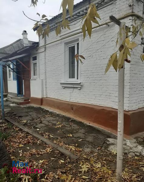 Первомайская улица Невинномысск купить квартиру