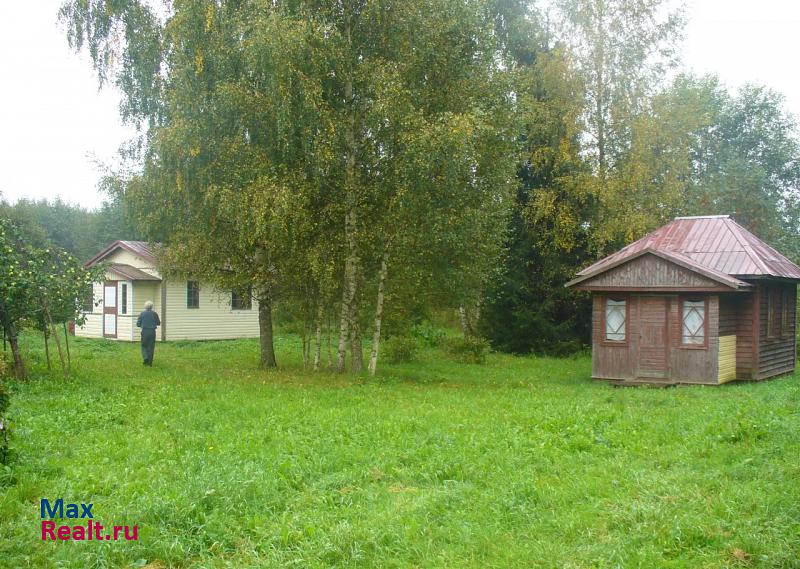 купить частный дом Санкт-Петербург лен. обл.  лужский  район . дер. городец