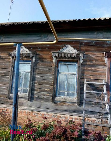 купить частный дом Пугачев поселок городского типа Горный