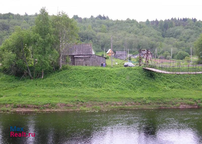 купить частный дом Подпорожье село Винницы, Заречная улица д. 33