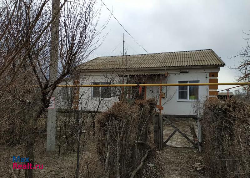 Камышин село Верхняя Добринка, улица Новостройка, 37 продажа частного дома