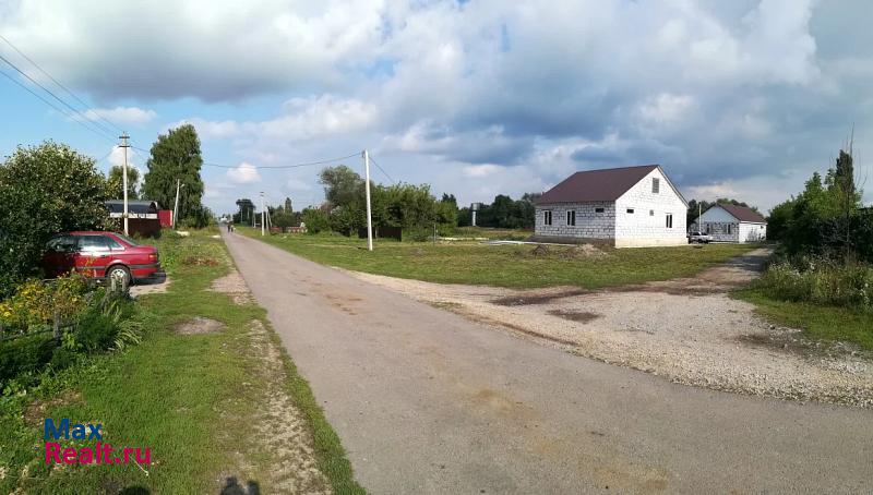 Грязи поселок Светлая Поляна, Авиационная улица дом