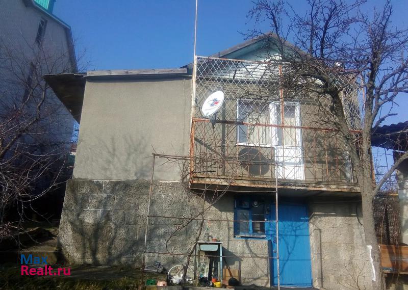 Новороссийск улица Фисанова, 162 частные дома