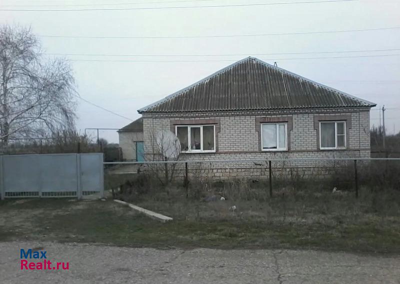 Левокумское село Левокумское, улица Комарова, 11