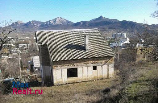 купить частный дом Феодосия посёлок городского типа Щебетовка, Молодёжная улица