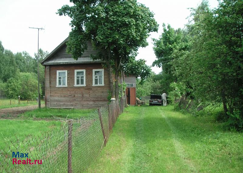 Озерный Новгородская область, село Едрово, улица Белова