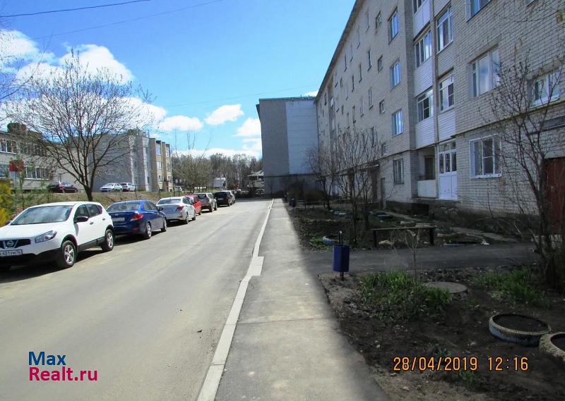городское поселение Данилов, улица Урицкого, 11А Данилов купить квартиру
