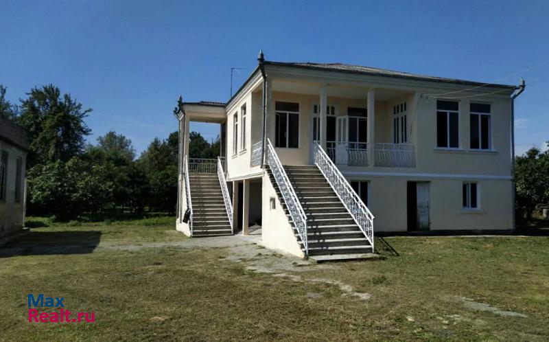 Теберда Абхазия, Гулрыпшский район, село Варча частные дома