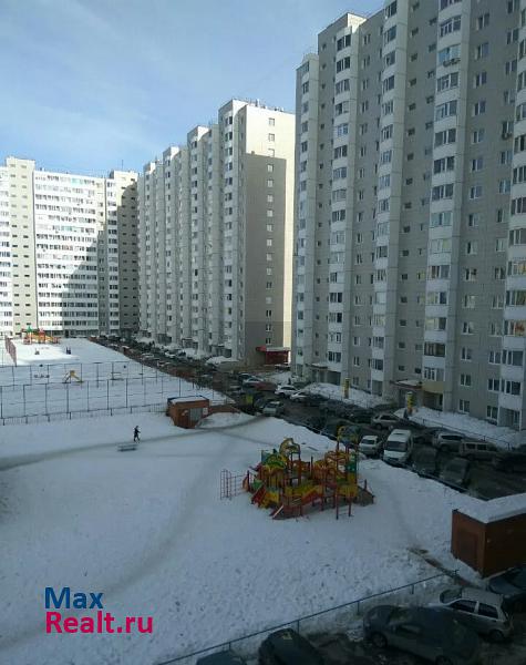 Тюменская область, Ханты-Мансийский автономный округ, Университетская улица, 39 Сургут продам квартиру