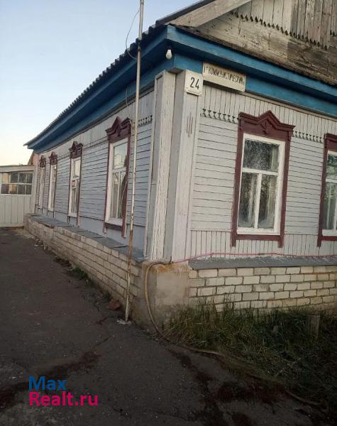 Калининск муниципальное образование город Калининск, 1-й Коммунистический переулок, 24 частные дома
