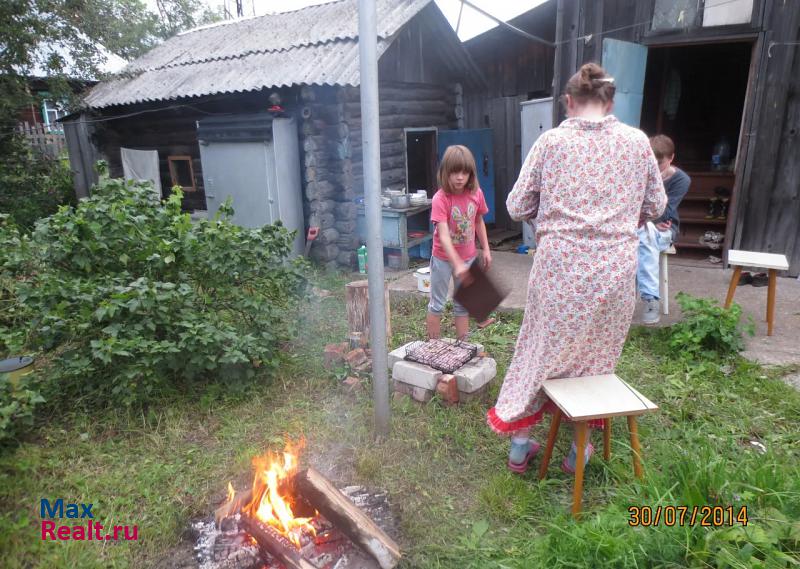 Кунгур Кунгурский р-н, с. Серга, ул. Матросова, д. 32, кв. 1. частные дома