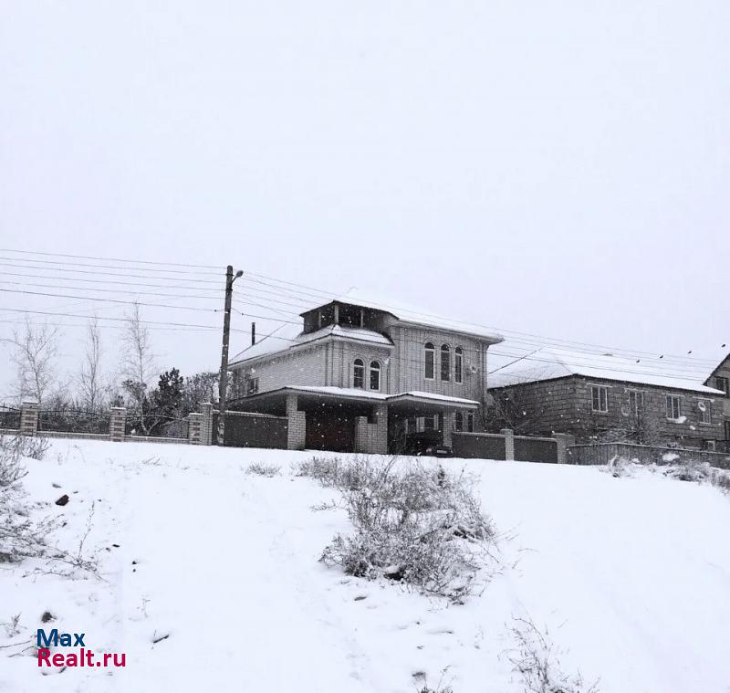 Астрахань поселок городского типа Красные Баррикады, улица Чехова, 148Г частные дома