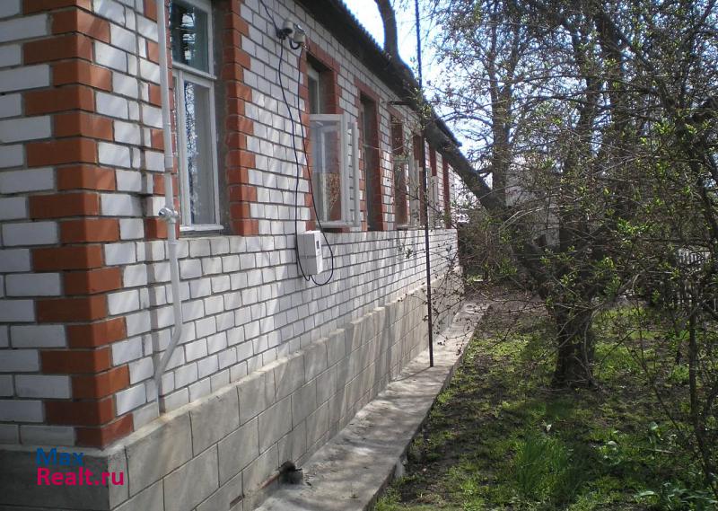 Медвенка посёлок городского типа Медвенка, Колхозная улица, 43 продажа частного дома