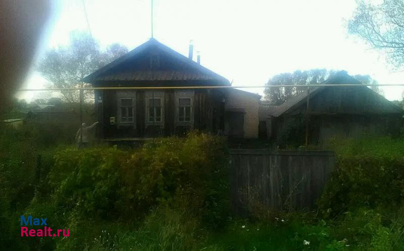 Кемля село Ичалки, улица имени В.И. Чинченкова продажа частного дома