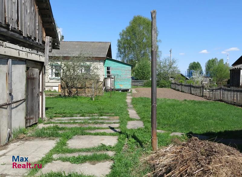 Мышкин село Охотино ул. Первомайская д.4 кв.1 продажа частного дома