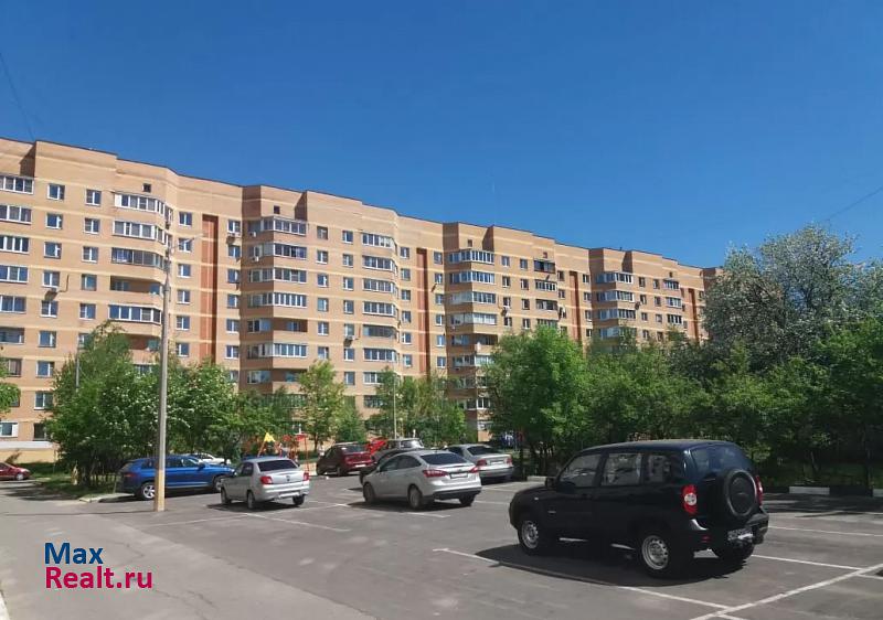 Красная улица, 125 Солнечногорск продам квартиру