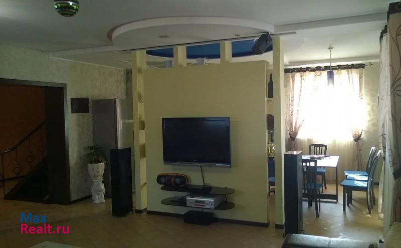 дом Кемерово улица Юрия Смирнова, 67 снять недорого